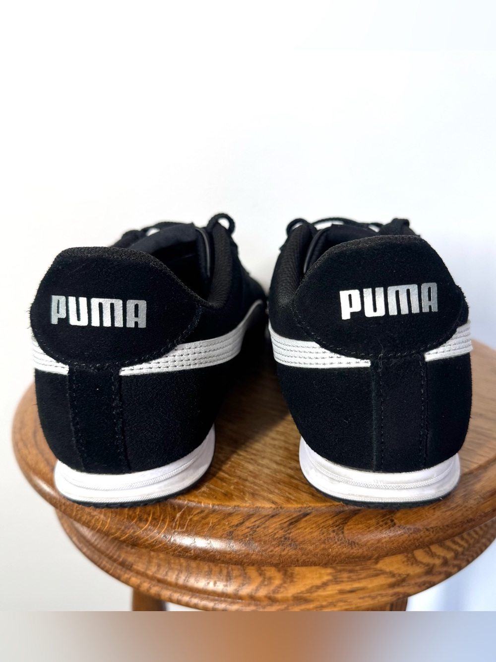 PUMA Bella Donna Speed Cat Suede Black Low Profile Sneaker Shoes Women’s Size 9 - Picture 5 of 14